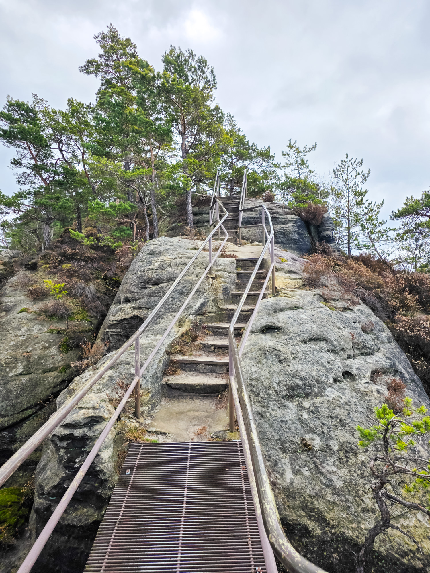 Workshop #4: Wandern & Yoga rund um und auf den Rauenstein – Bild 3